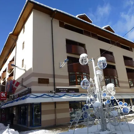 4 Couchages Avec Balcon En Centre-ville, Proche Remontees Et Thermes - - Fr-1-512-69 * Brides-les-Bains