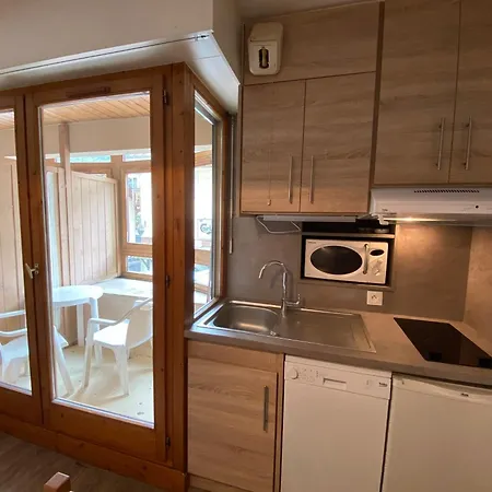 4 Couchages Avec Balcon En Centre-ville, Proche Remontees Et Thermes - - Fr-1-512-69