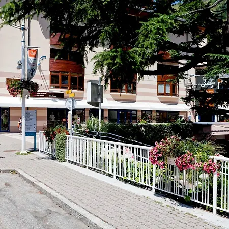 4 Couchages Avec Balcon En Centre-ville, Proche Remontees Et Thermes - - Fr-1-512-69 아파트 *